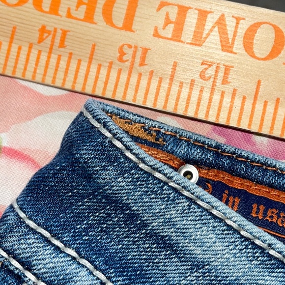 Rock Revival Stephanie Capri Denim Jeans Size 26 Whiskered Distressed Stretch - Picture 9 of 12
